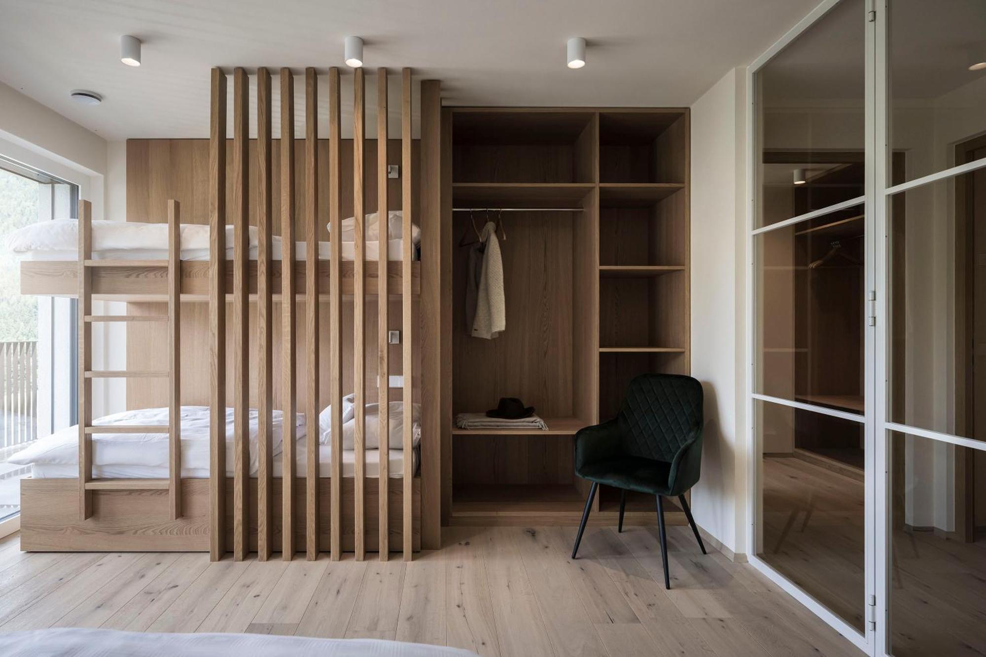 Astor Apartments Olang المظهر الخارجي الصورة
